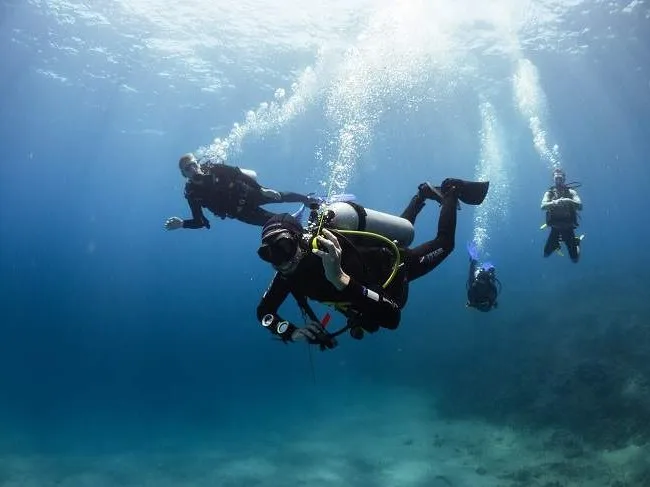 Divemaster Course Indonesia Ultimate SMB